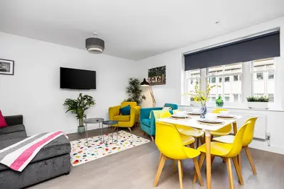 Image de Queens Mile 2 with Free Parking | By My Getaways