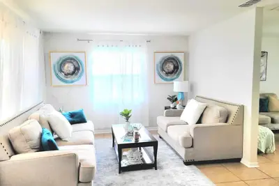 Image de Sun Family Fun! Pool, Firepit, Gameroom Tampa area