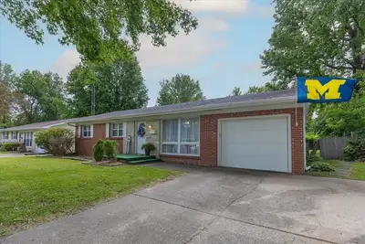 Image de All Things Marion-Pet Friendly-Fenced Yard