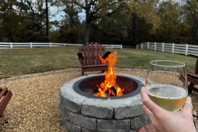 Image de Fire pit & pet friendly – Peaceful country retreat near waterfalls and lakes.