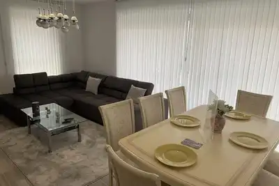 Image de Schickes Appartement auf 75 qm nur für Sie