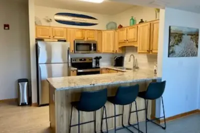 Image de Sundaze Fundays! Obx Condo, Pool, Elevator, Wifi - Great Location!