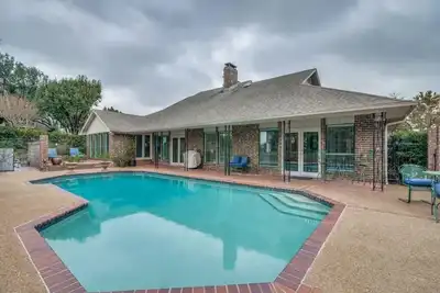 Image de Elegant Executive Home in Estate Community of Heath Tx.