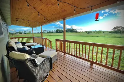 Image de Tranquil Cabin on 71/acre cattle farm—near Cloud 9 ranch and Ozark rivers!