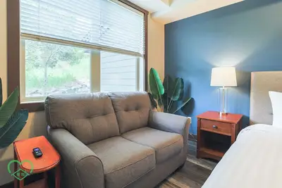 Image de 2 Bdrm Condo - Superb Facilities - Great Location