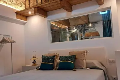Image de Caieta Housing - Guest House Centro Storico. Gratis Parking Pass e Ztl - 2