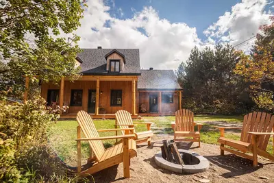 Image de Au Chic Chalet des Chutes | Chic Chalet | Spa