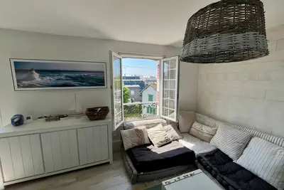 Image de Duplex 80m2, 100m de la mer et 5mn à pied du centre, villa typique cabourgeaise