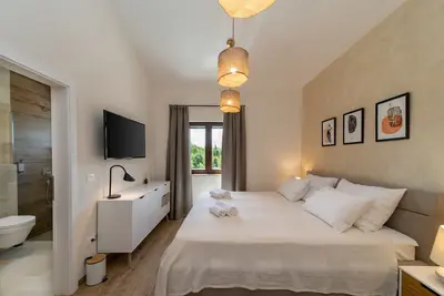 Image de An extraordinary villa that captures the essence of luxury and tranquility!