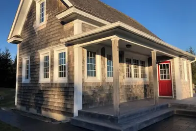 Image de Beautiful oceanfront cottage