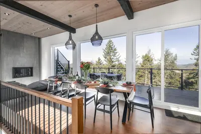 Image de Chalet Xo Tremblant - 5 chambres avec salle de bain privée, spa & sauna