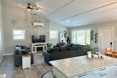 Image de Long Point - Herons Landing sleeps 8-12 beach/bird watch