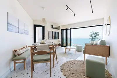Image de Seaview Condo in Gleem - 208