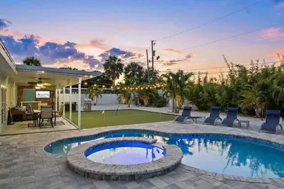 Image de 4br, Amazing Heated Pool & Hot Tub! Close to Img