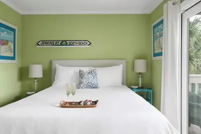 Image de Seabrook Marsh Views from Porch | Pool Access