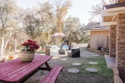 Image de Oakhurst home located15mi from Yosemite + 6mi from Bass Lake