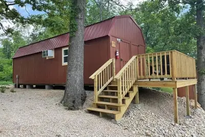 Image de Hogan's Hideout Garage Apartment, cozy, private Cabin