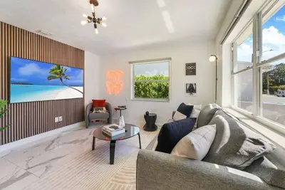 Image de Hot Tub Fire Pit Miami Cruise Port Design District