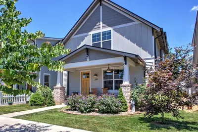 Main Street Alchemy | Prime Location | Downtown Brevard