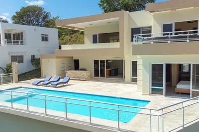 Luxury Indoor-Outdoor Villa! Do it up big in the D. R. , we are guest friendly.