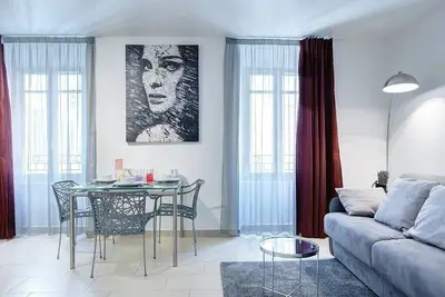 Image de Upstays Appartement 45 m² Climatisé Proche Port