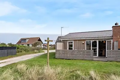 Image de Maison confortable de 2 chambres à.