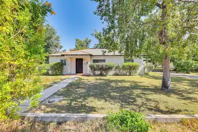 Image de Historic District Home w/ Patio & Yard in Mesa!