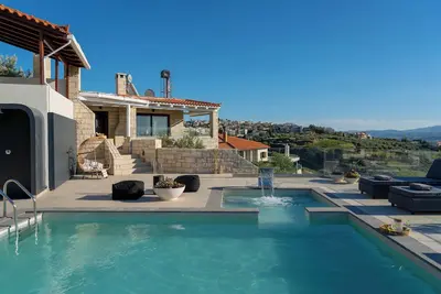 Image de Indigo private Villa with Pool-Gym-Sauna-Bbq by Hospi