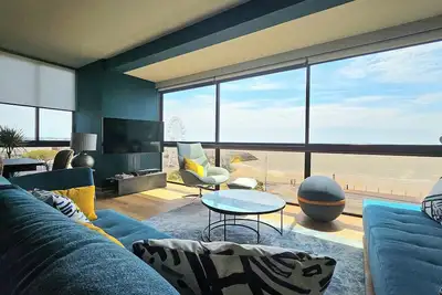 Image de Apt 6 pers, classé 4*, clim, vue mer, 2 min à pied des plages