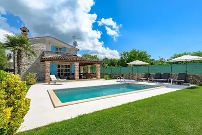 Image de Villa Ida with pool in Višnjan, Istria