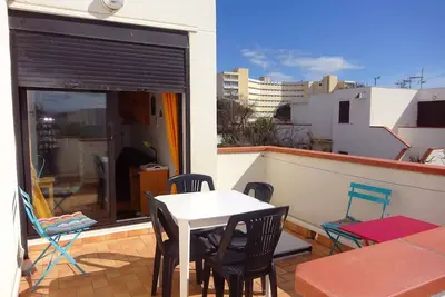 Image de Appartement 2 Pièces avec Terrasse, Climatisation, Parking, à 100m de la Plage - Grande Plage