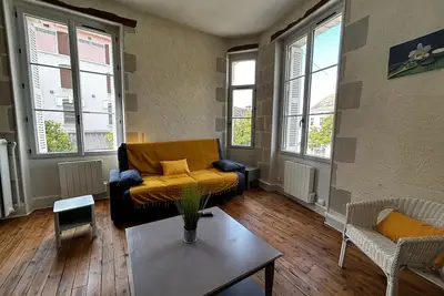 Image de Charmant T2 en centre-ville, 1er étage, La Roche-Posay, pour 4 pers, animaux bienvenus