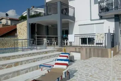Image de Apartment with Garden View