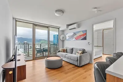 Image de Sky Ala Moana 3509: 2  Br, 2  Ba Condominium in Honolulu, Sleeps 4