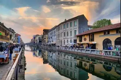 Image de Semi-detached and quiet solution in the design district neighborhood