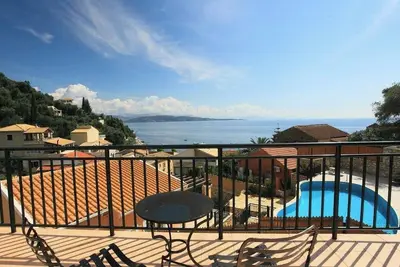 Image de Villa Delphine by Tsiolis family ★ shared pool