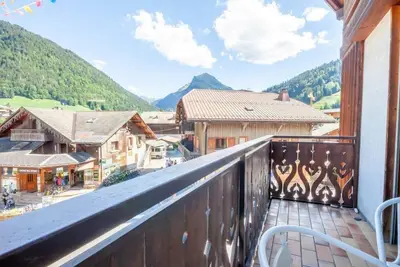 Image de 2ème étage, télévision, casier à ski, 54m², Morzine