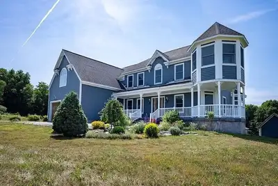 Image de 6-bedroom vacation home 20 minutes from Cornell University