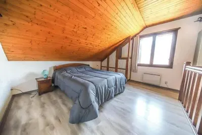 Image de Charmant T2 spacieux au pied de Montdauphin