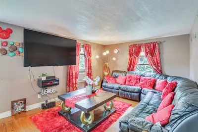 Image de Bring Your Pet & Visit Springfield: Westfield Home