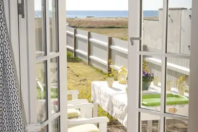 Image de Holidays in an old fishing village 75 meters from the west coast beach