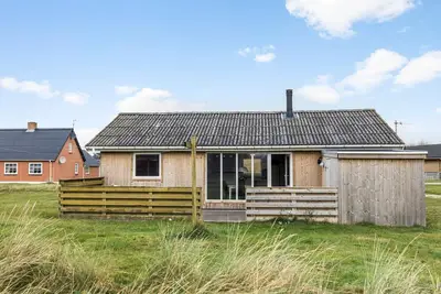 Image de Maison confortable de 2 chambres à.