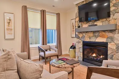 Image de Luxe 1br Suite | Unique Culinary + Adventures