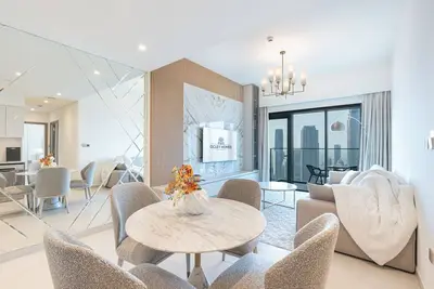 Image de Luxury Home on the 50th Floor with Full Burj View
