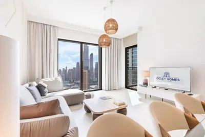 Beautiful Home on 45th Floor w\/ Full Burj View