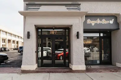 Image de Modern Apartment Downtown~Troy