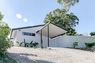 Image de Surf Mist Beautiful Noosa Heads Family Home
