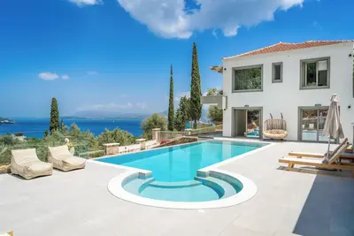 Image de Villa Stella in Nikiana, offering amazing sea views!