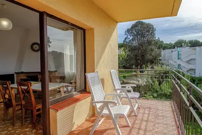 Image de Club Villamar - Profitez d'un appartement cosy de 55m² idéal pour les familles, avec une capacité. . .