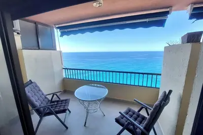 Image de Breathtaking views: Bright & newly renovated apartment in front of the promenade